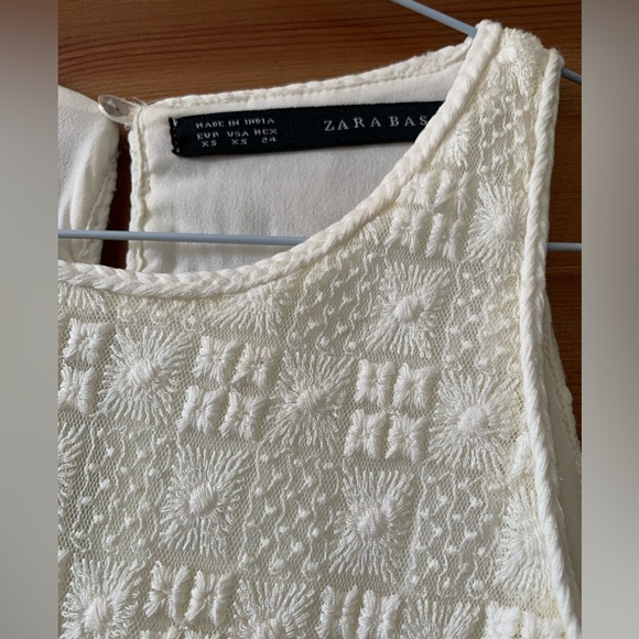 ZARA sleeveless lace dress - Picture 4 of 4